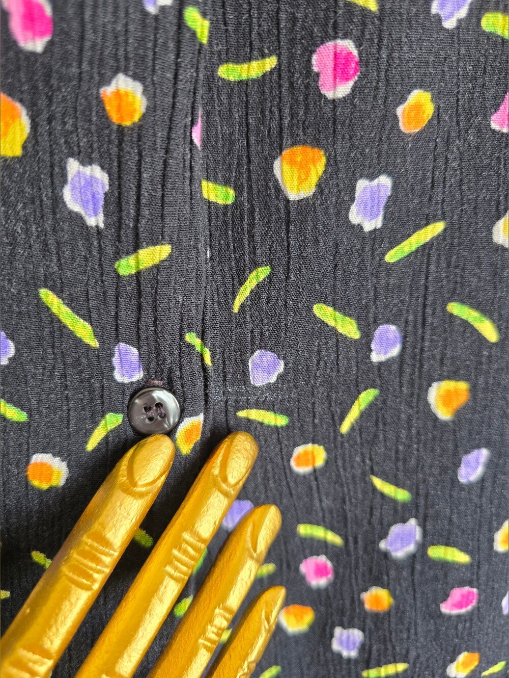 🌈90's Confetti Bright Abstract Floral Polka Dots Button Up Vintage Top🌈 - Picture 7 of 8